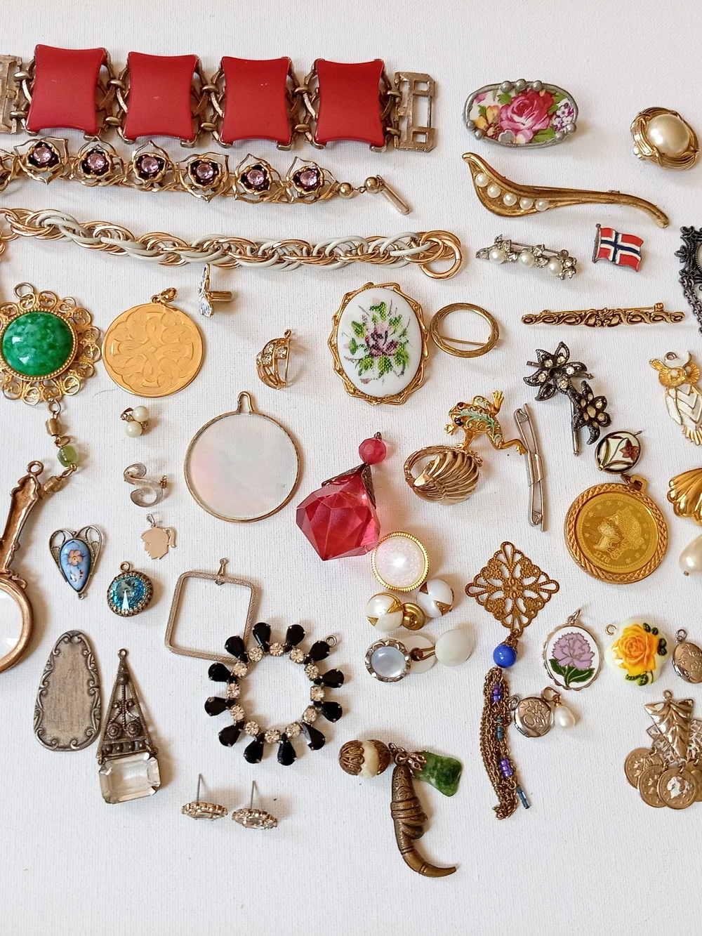 Vintage Jewelry Bundle Lot